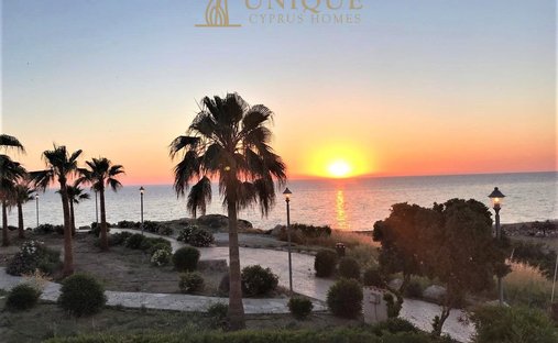 Villa in Chloraka, Paphos, Cyprus 1