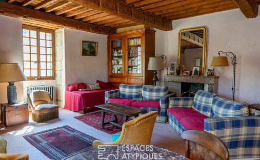 Castle for Sale in Valence, Auvergne-Rhône-Alpes, France