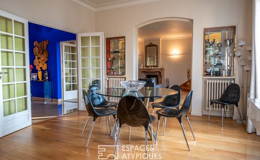 Castle for Sale in Valence, Auvergne-Rhône-Alpes, France