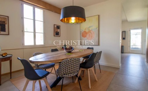 Castle for Sale in Saint-Émilion, Nouvelle-Aquitaine, France