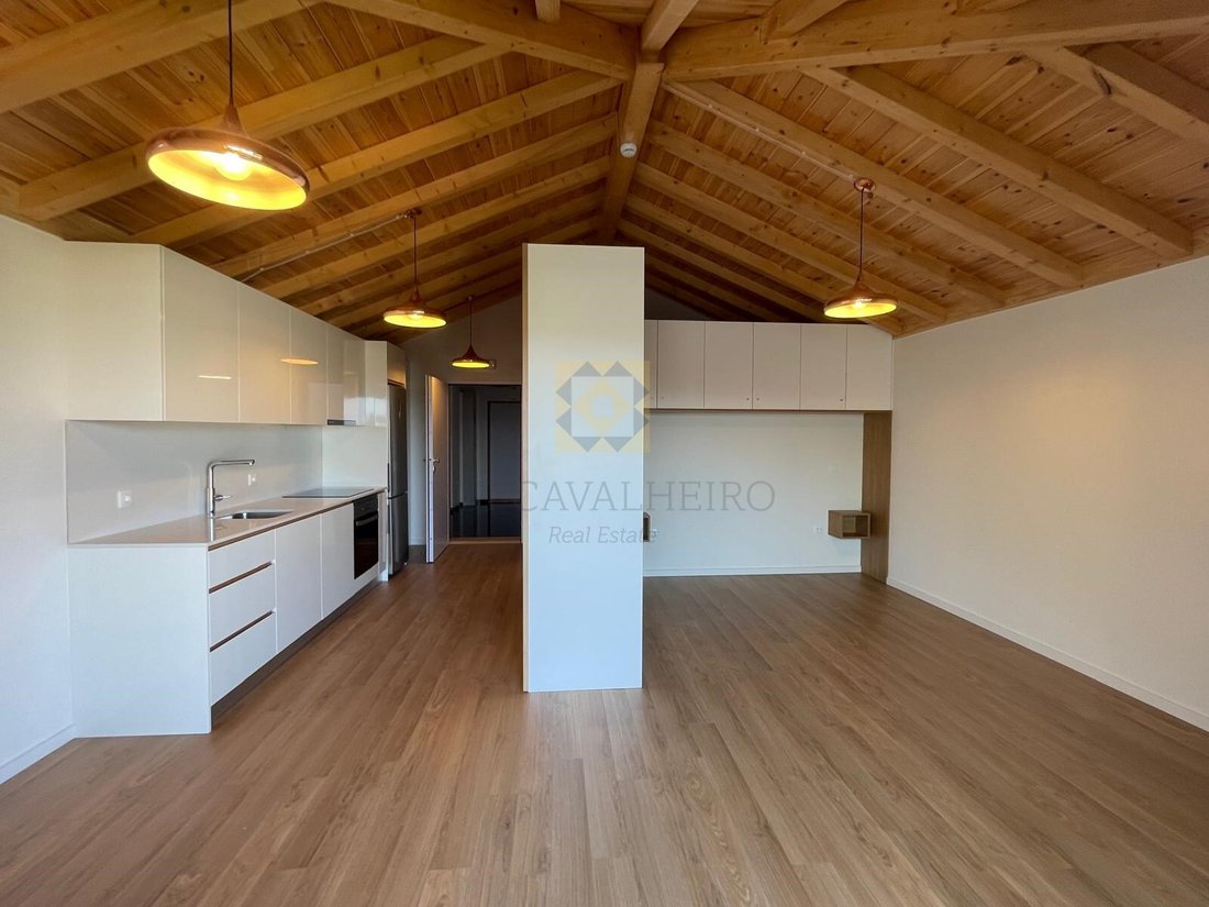 Apartment in Cedofeita, Santo Ildefonso, Se, Miragaia, Sao Nicolau e Vitoria, Porto District, Portugal 1 - 16845286