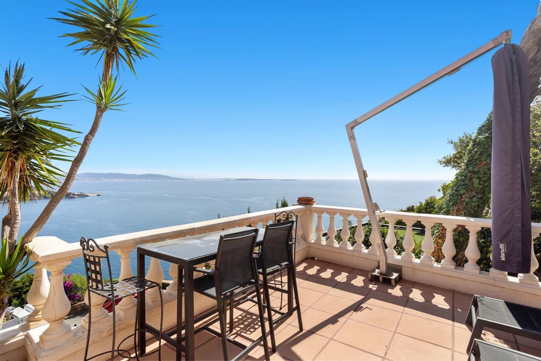 Apartment in Théoule-sur-Mer, Provence-Alpes-Côte d'Azur, France 1 - 16849756