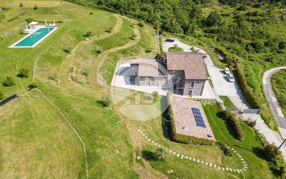 Villa in Zignago, Liguria, Italy 4 - 14856075