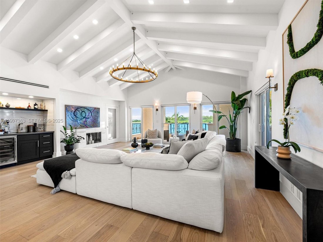 Condo in Miami Beach, Florida, United States 1 - 16639084