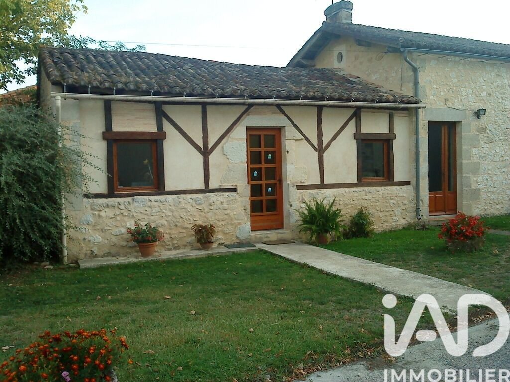 House in Bonneville-et-Saint-Avit-de-Fumadieres, Nouvelle-Aquitaine, France 1 - 16849722