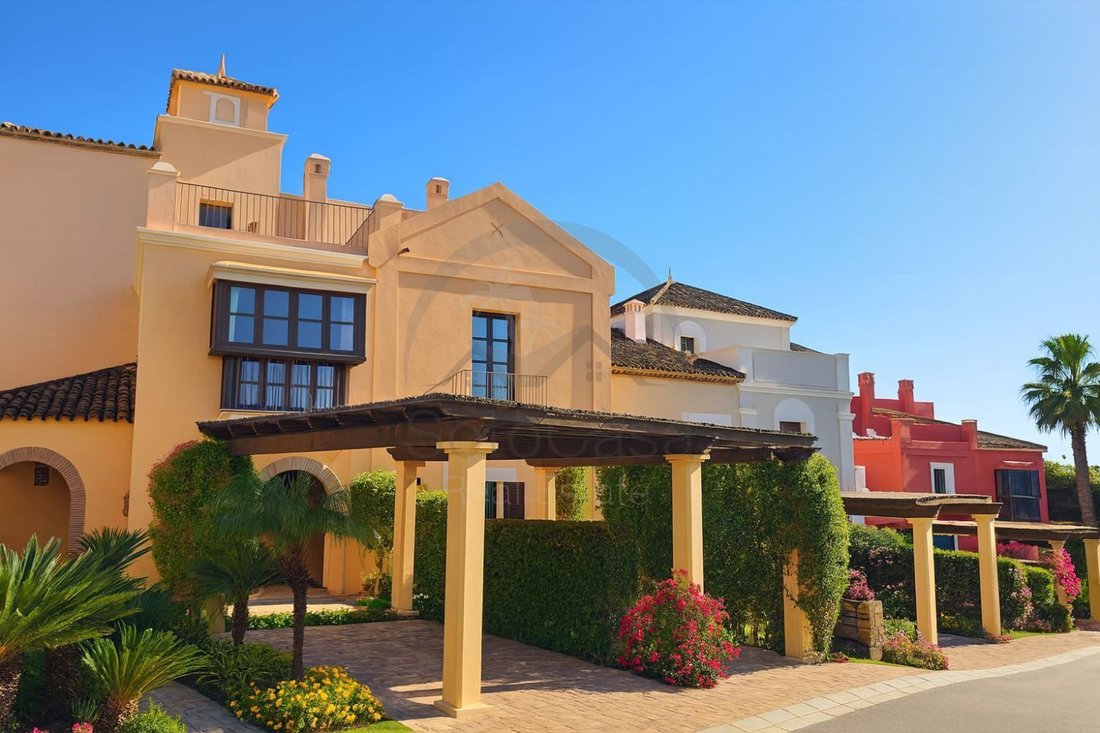 Chalet in Sotogrande, San Roque, Andalusia 1 - 16851332