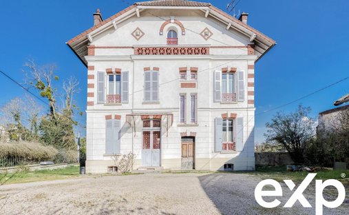 Castle for Sale in Meaux, Île-de-France, France