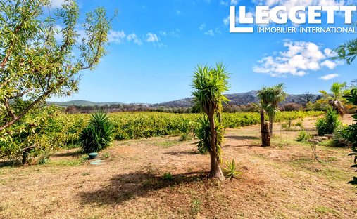 Occitanie Exceptional Property Of Approximately 307 Hectares