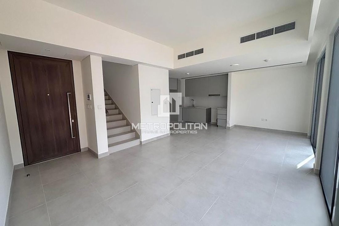Townhouse in Al Wasl, Dubai, United Arab Emirates 2 - 16845533