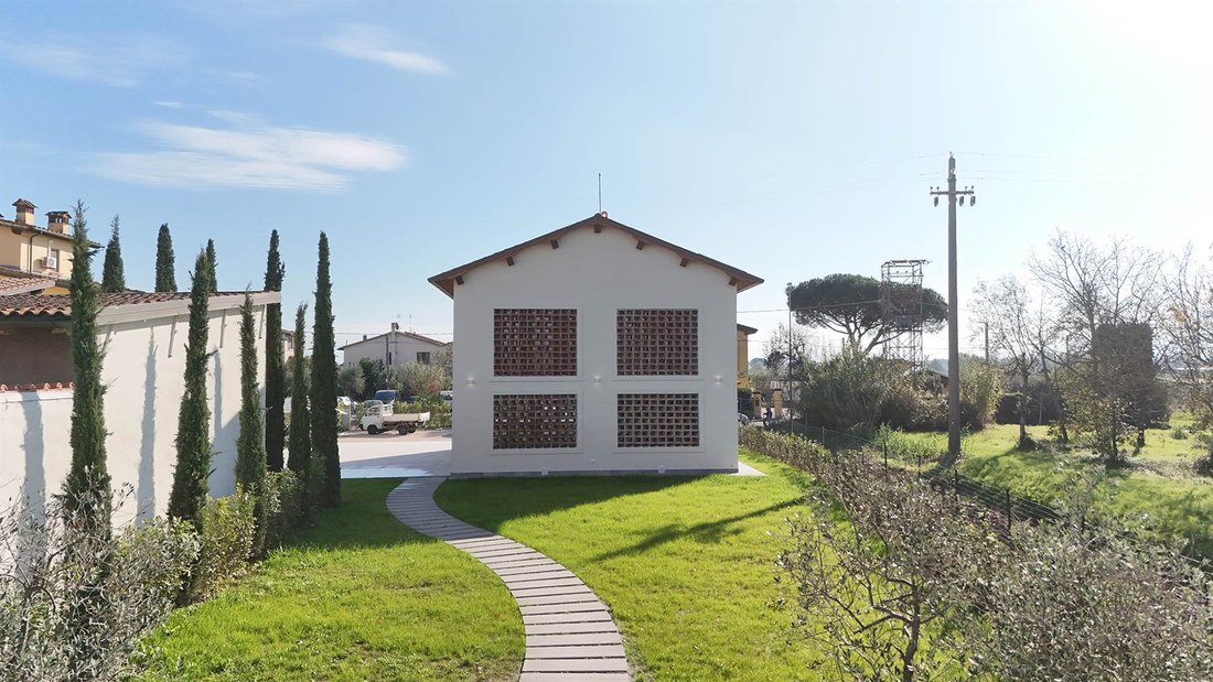 Capalle-La Villa-Esselunga, Campi Bisenzio, Tuscany 5 - 16850133