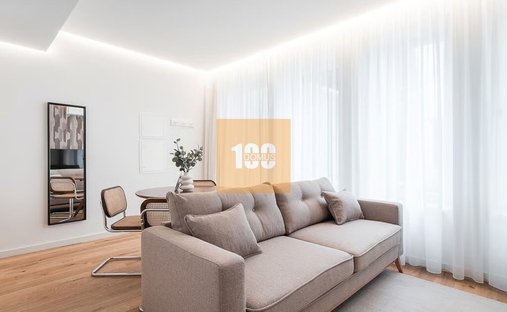 Apartment in Cedofeita, Santo Ildefonso, Se, Miragaia, Sao Nicolau e Vitoria, Porto District, Portugal 1