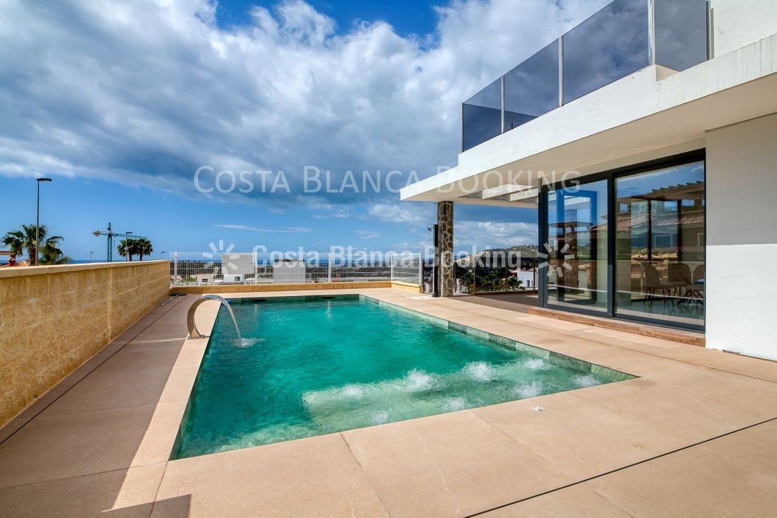 Chalet in Finestrat, Valencian Community, Spain 3 - 16851456