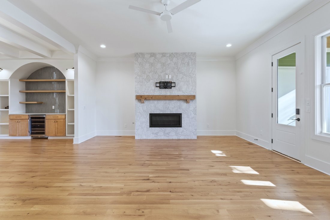 Co Op in Nashville, Tennessee, United States 3 - 16846288