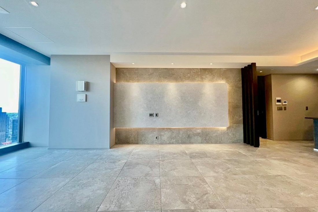 Condo in Osaka, Osaka, Japan 2 - 16853088