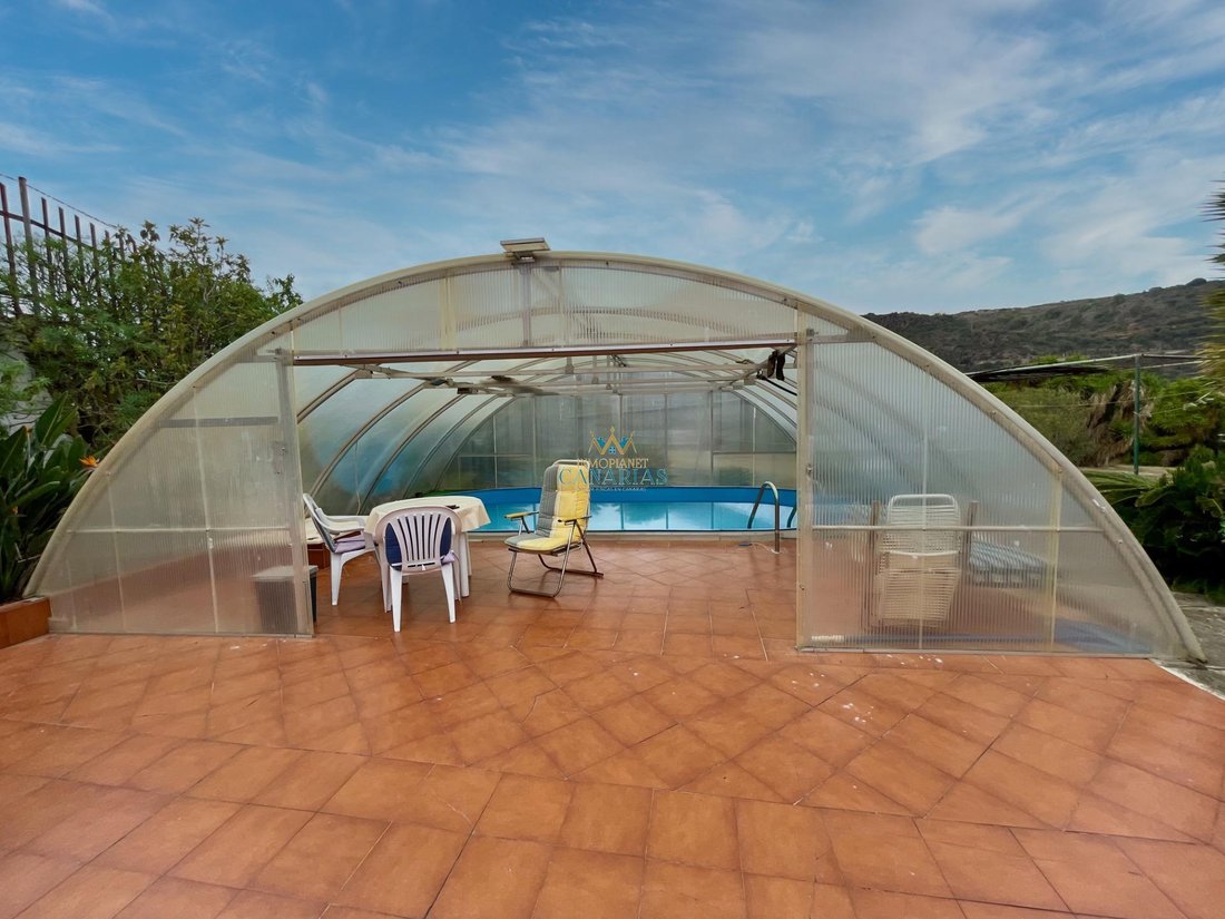 Chalet in Santa Brigida, Canary Islands, Spain 3 - 16851434