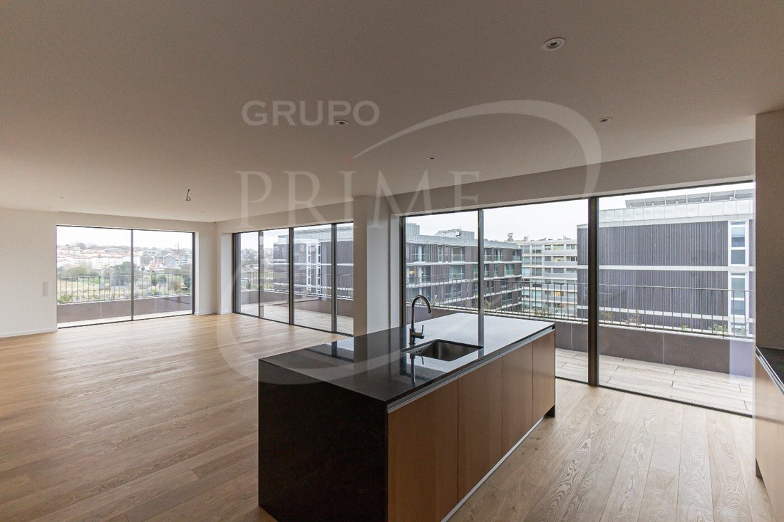 Apartment in Matosinhos e Leca da Palmeira, Porto District, Portugal 1 - 16779570