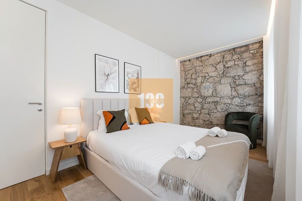 Apartment in Cedofeita, Santo Ildefonso, Se, Miragaia, Sao Nicolau e Vitoria, Porto District, Portugal 4 - 16845320