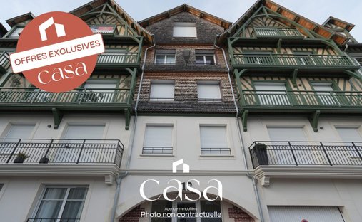 Manor House And Its Annexes Near Deauville