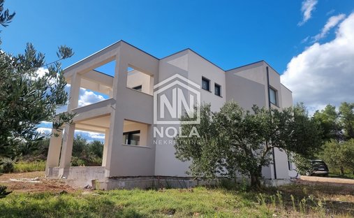 House in Vodice, Sibenik-Knin County, Croatia 1