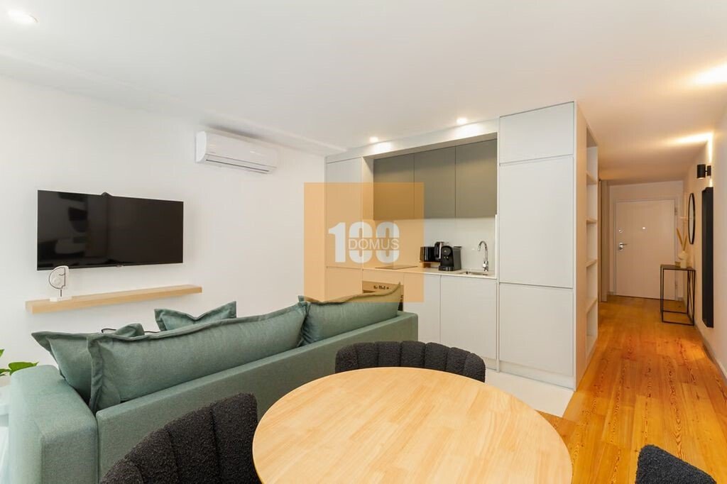 Apartamento en Cedofeita, Santo Ildefonso, Sé, Miragaia, São Nicolau e Vitória, Distrito de Oporto, Portugal 5 - 16845311
