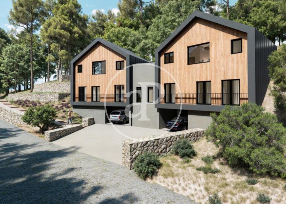Villa in Sant Cugat del Valles, Catalonia, Spain 1 - 16847782