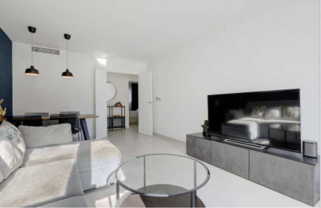 Apartment in Estepona, Andalusia, Spain 4 - 16851128