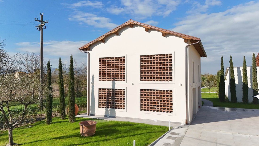 Capalle-La Villa-Esselunga, Campi Bisenzio, Tuscany 1 - 16850133