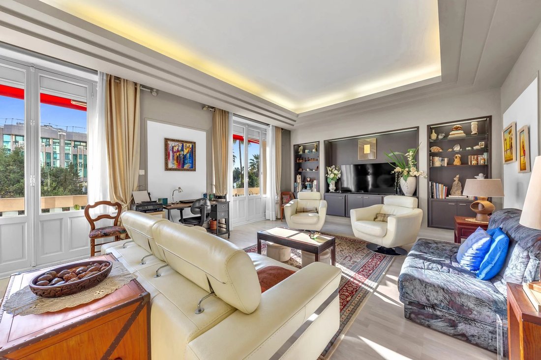 Apartment in Montfleury, Cannes, France 1 - 16844674