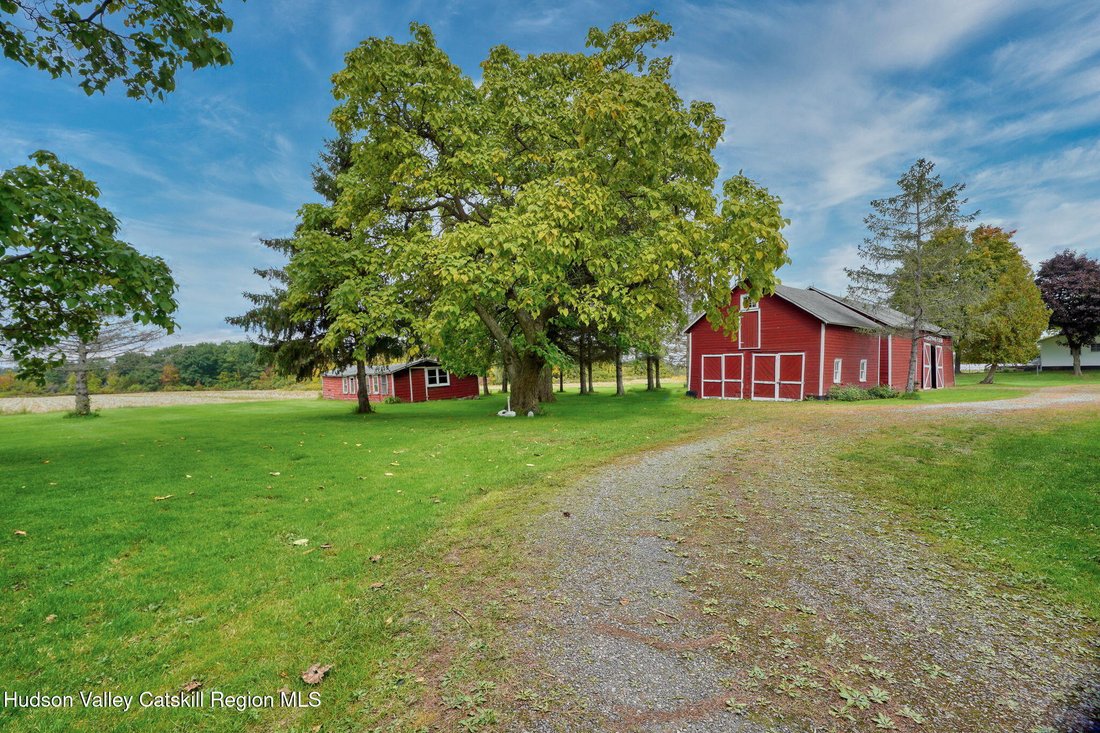 House in Athens, New York, United States 2 - 16849473