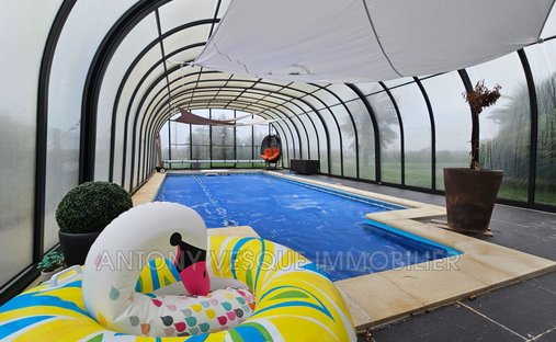 Villa in Regneville-sur-Mer, Normandy, France 1