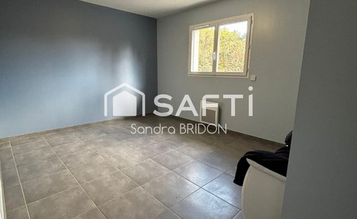 Chateau In Provence With Guest House And 13 Ha Land