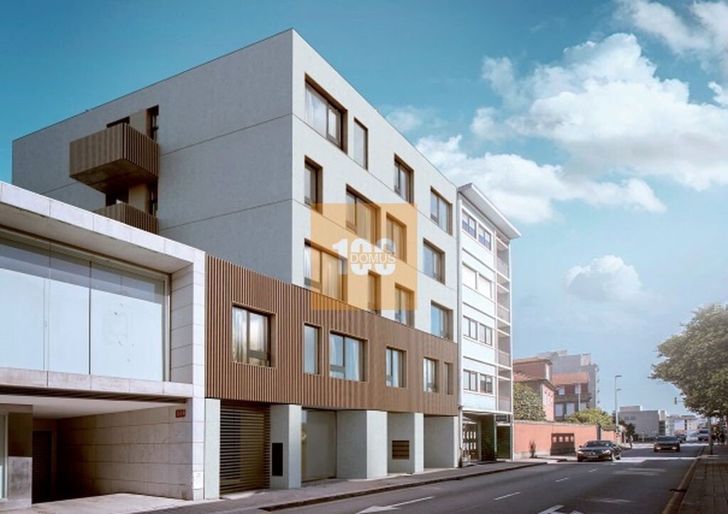 Apartment in Cedofeita, Santo Ildefonso, Se, Miragaia, Sao Nicolau e Vitoria, Porto District, Portugal 1 - 16845388