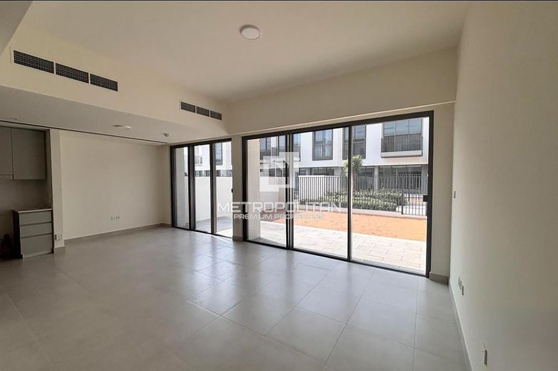 Townhouse in Al Wasl, Dubai, United Arab Emirates 4 - 16845533