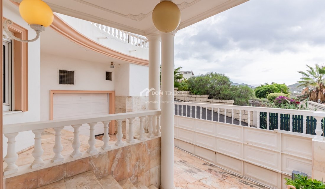 Villa in Arona, Canary Islands, Spain 3 - 16848767