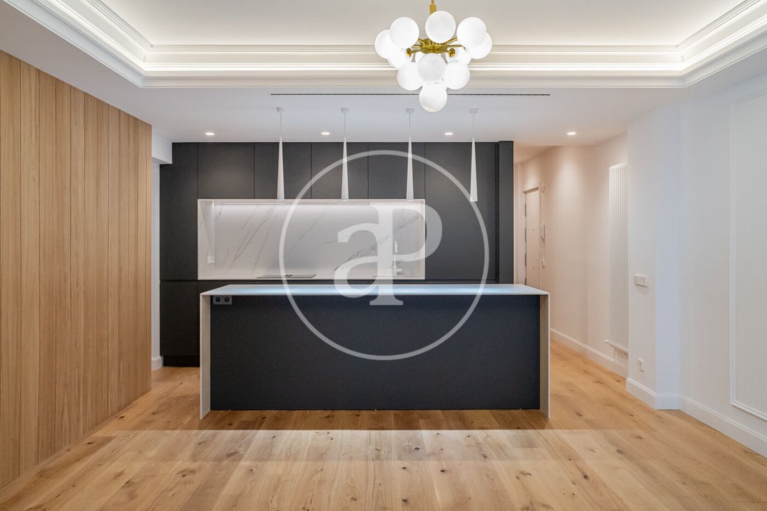 Apartment in Chamberi, Madrid, Spain 5 - 16850738