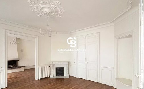 Apartment in Centre Ville, Nantes, France 1