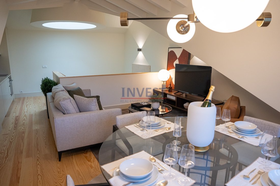 Apartment in Cedofeita, Santo Ildefonso, Se, Miragaia, Sao Nicolau e Vitoria, Porto District, Portugal 5 - 15302514