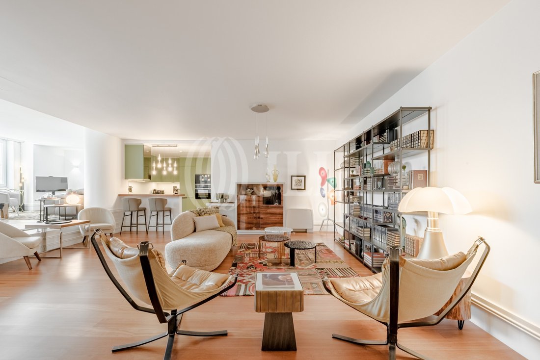 Apartment in Cedofeita, Santo Ildefonso, Se, Miragaia, Sao Nicolau e Vitoria, Porto District, Portugal 3 - 15734478