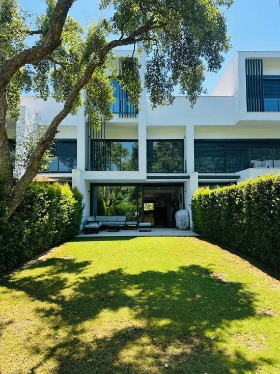 Villa à Sotogrande, San Roque, Andalousie 2 - 16851472