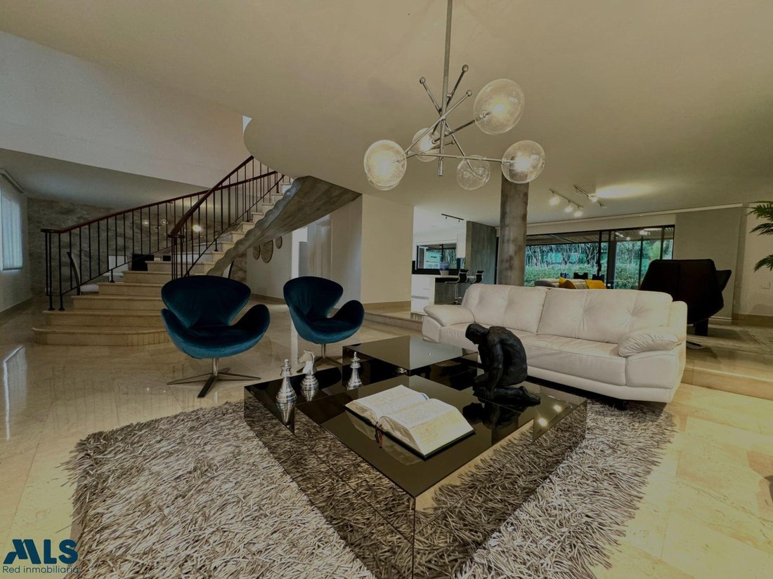 House in Medellín, Antioquia, Colombia 3 - 16851764