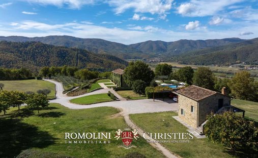 Castle For Sale In Umbria, Trasimeno Lake