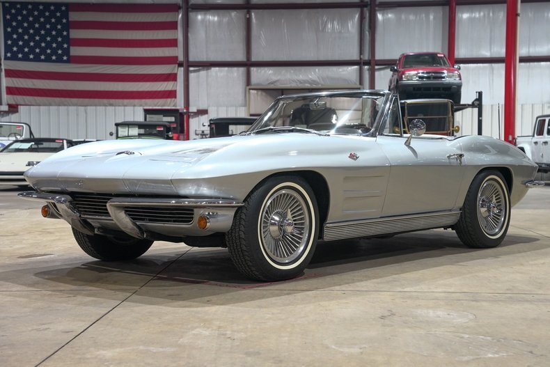 Cabriolet in Grand Rapids, United States 1 - 16847712