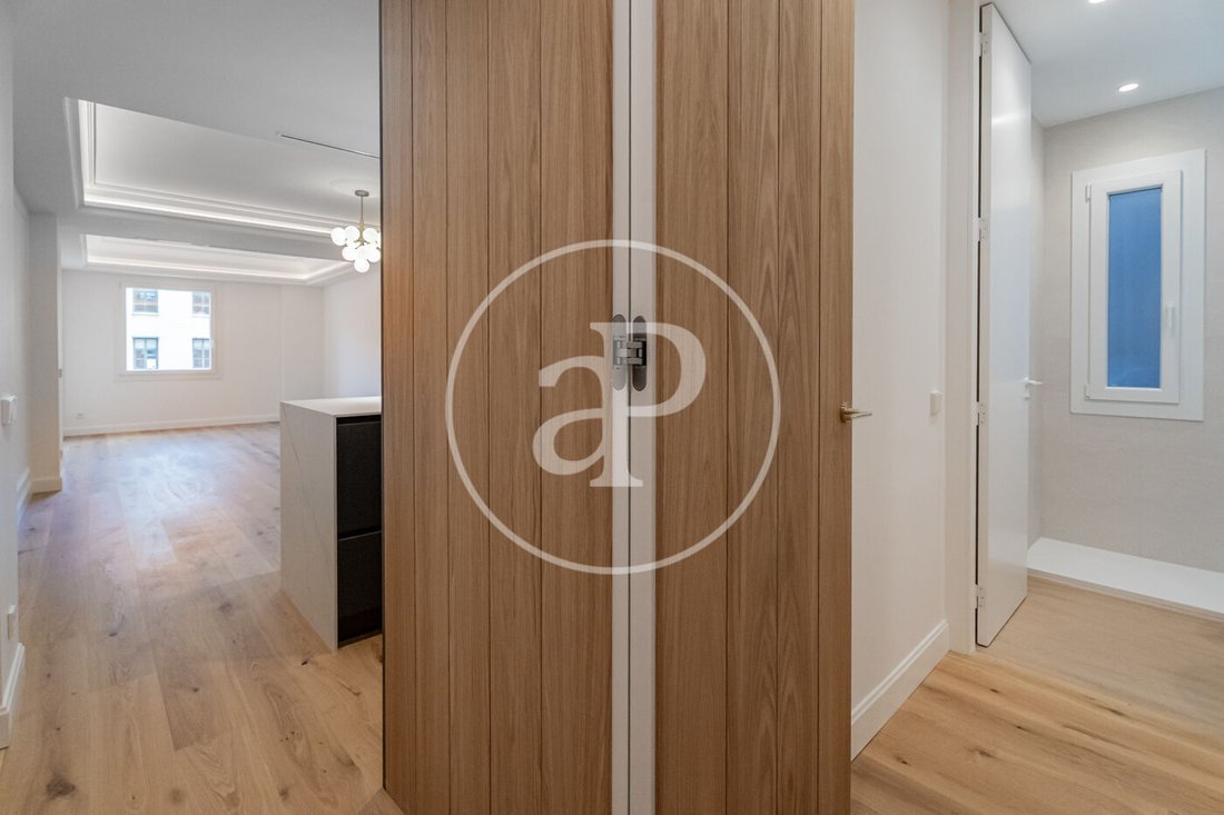 Apartment in Chamberi, Madrid, Spain 4 - 16850738