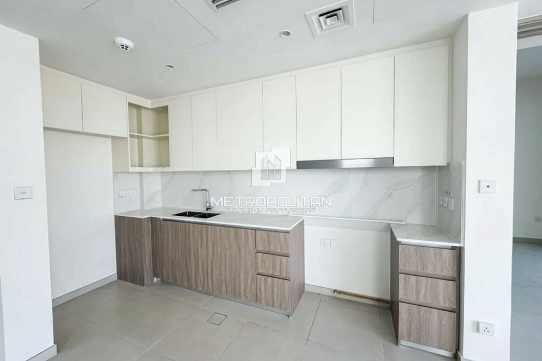 Villa in Al Wasl, Dubai, United Arab Emirates 4 - 16845556