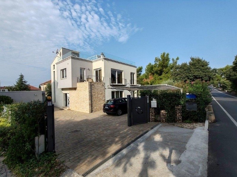 Villa in Zadar, Zadar County, Croatia 2 - 16849059