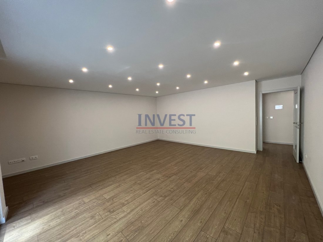 Apartment in Cedofeita, Santo Ildefonso, Se, Miragaia, Sao Nicolau e Vitoria, Porto District, Portugal 1 - 13307633