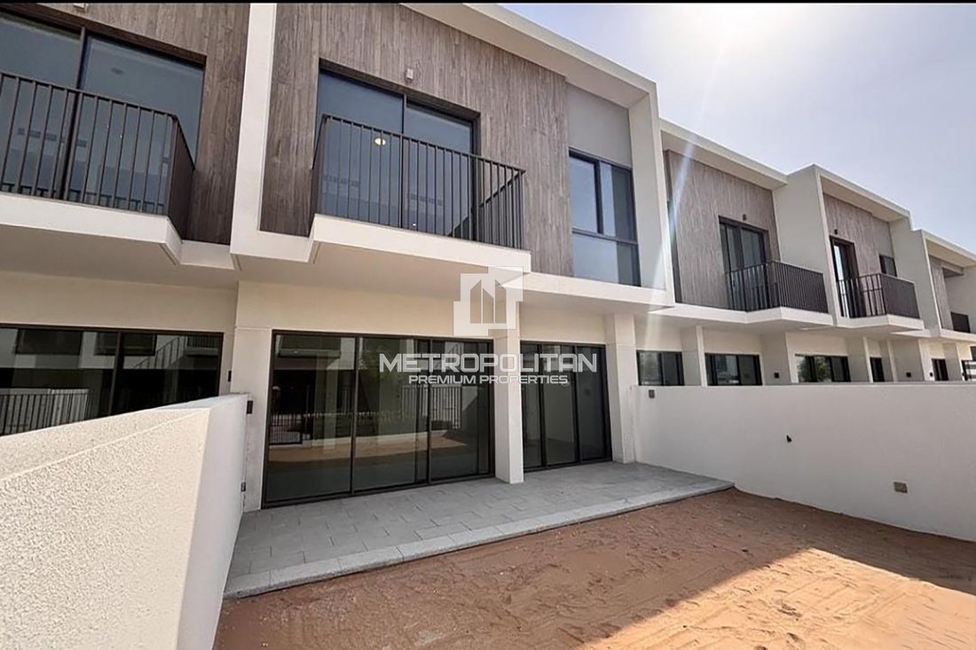Townhouse in Al Wasl, Dubai, United Arab Emirates 1 - 16845533