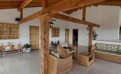 House in Guarne, Rionegro, Colombia 1