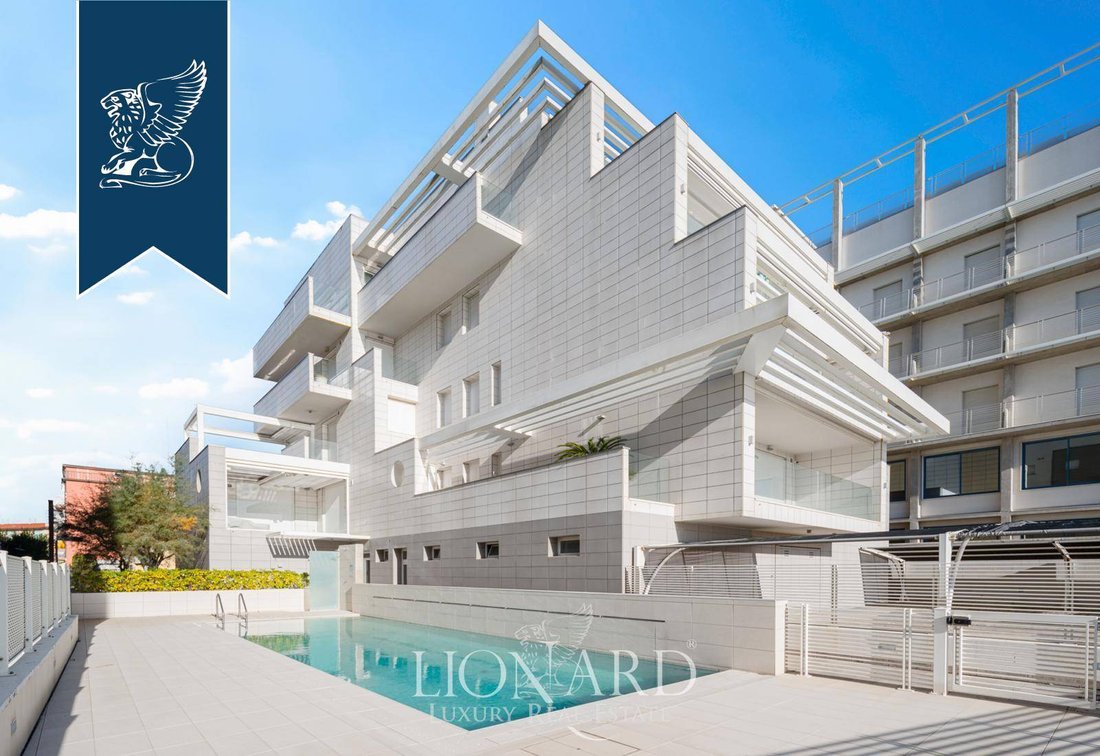Apartment in Italy 1 - 16846357