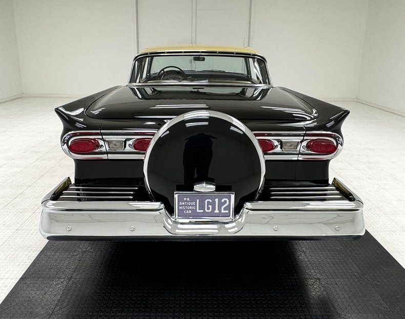 Cabriolet in Morgantown, United States 4 - 16847767